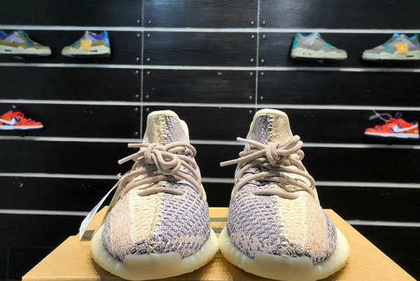 2021 New GY7658 Adidas Yeezy Boost 350 V2 Ash Pearl For Sale 5 2021 New GY7658 Adidas Yeezy Boost 350 V2 Ash Pearl For Sale - Image 3