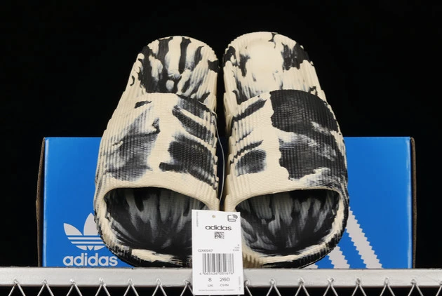 2022 Adidas Adilette 22 Slides "Carbon" Black Grey GX6947 For Sale 3 2022 Adidas Adilette 22 Slides "Carbon" Black Grey GX6947 For Sale