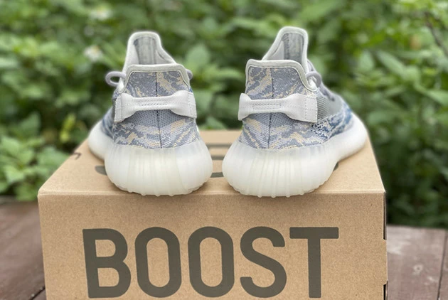 2023 Adidas Yeezy Boost 350 V2 MX Frost Blue GW3775 For Sale 8 2023 Adidas Yeezy Boost 350 V2 MX Frost Blue GW3775 For Sale - Image 6