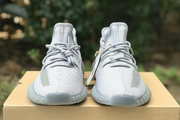 2023 Adidas Yeezy Boost 350 V2 Space Ash Space Grey Sneaker IF3219 For Sale 4 2023 Adidas Yeezy Boost 350 V2 Space Ash Space Grey Sneaker IF3219 For Sale - Image 2